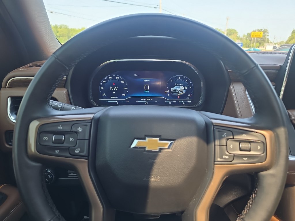 Used 2023 Chevrolet Tahoe High Country w/ Premium Package AWD/4WD image 22