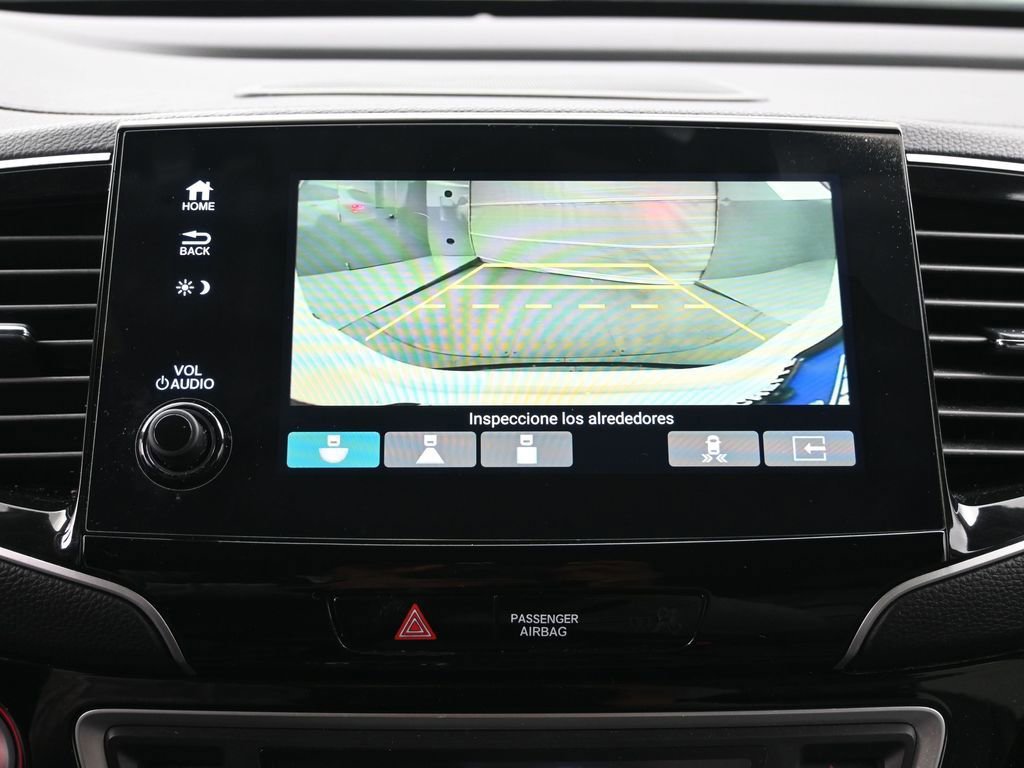Used 2021 Honda Pilot Touring image 14