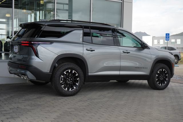 New 2026 Chevrolet Traverse Z71 w/ Enhanced Driving Package AWD/4WD image 9
