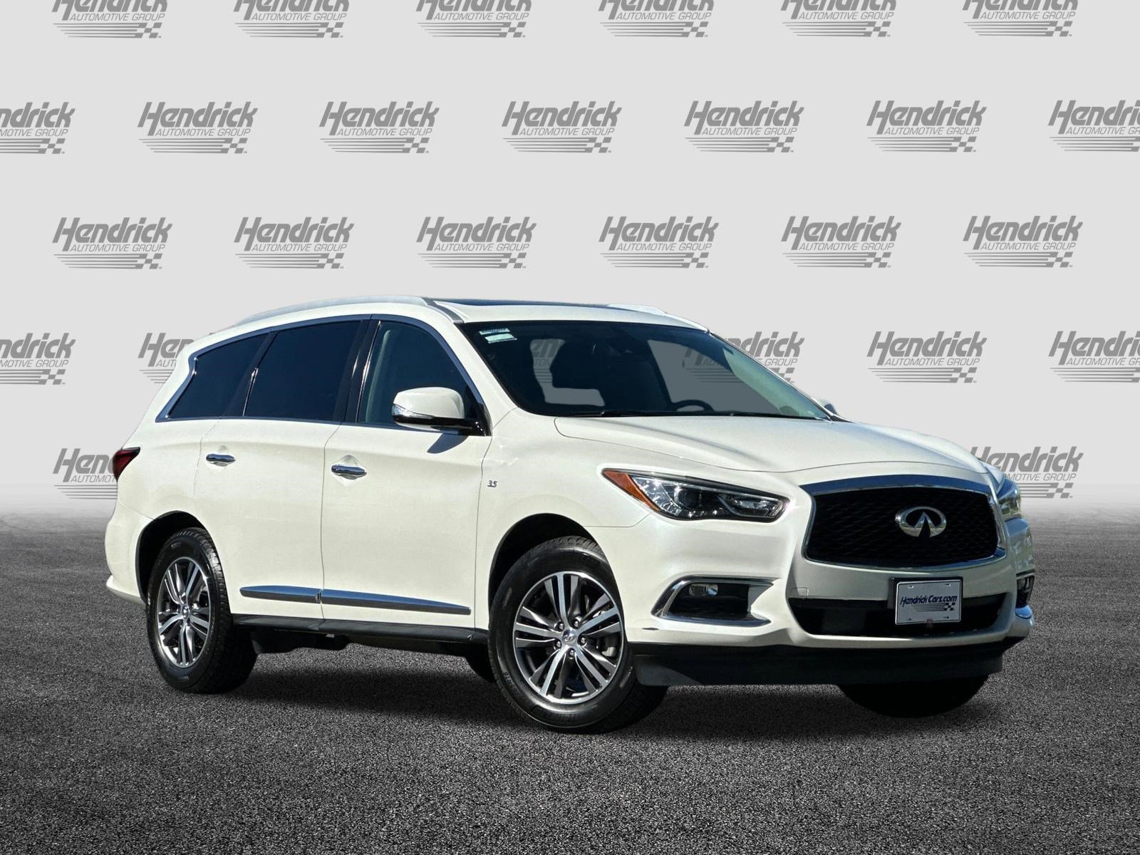 Used 2020 INFINITI QX60 Luxe image 2