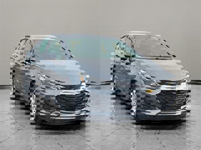 Used 2019 Chevrolet Cruze Diesel w/ Sun And Sound Package image 14