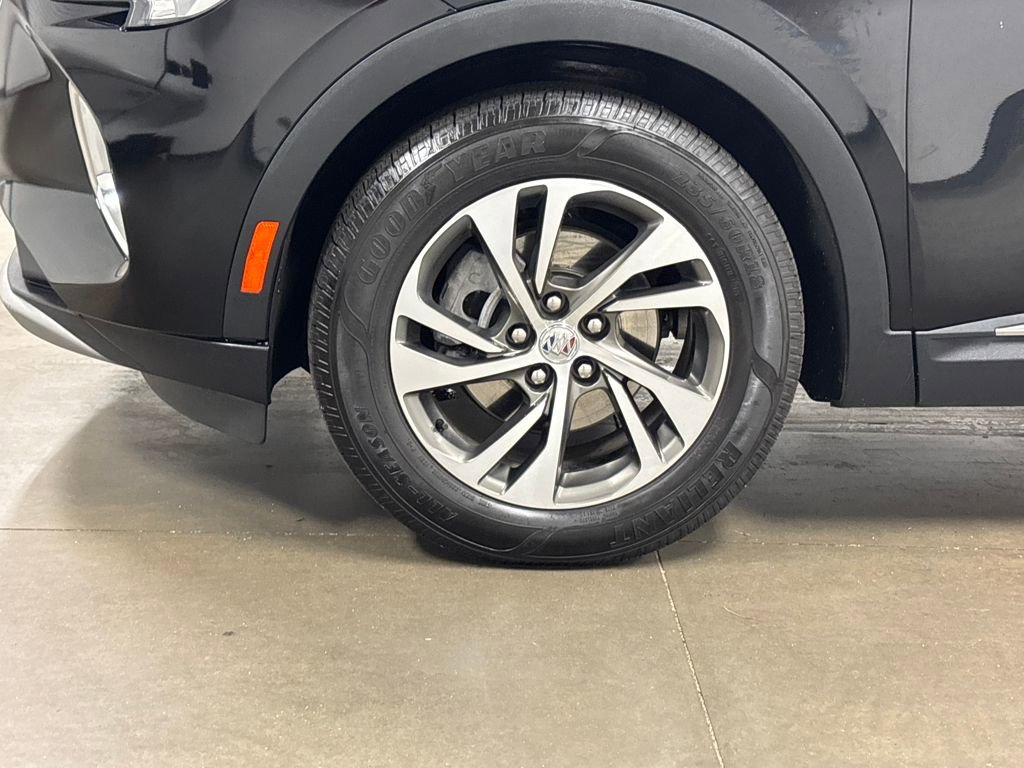 Used 2023 Buick Envision Essence image 11
