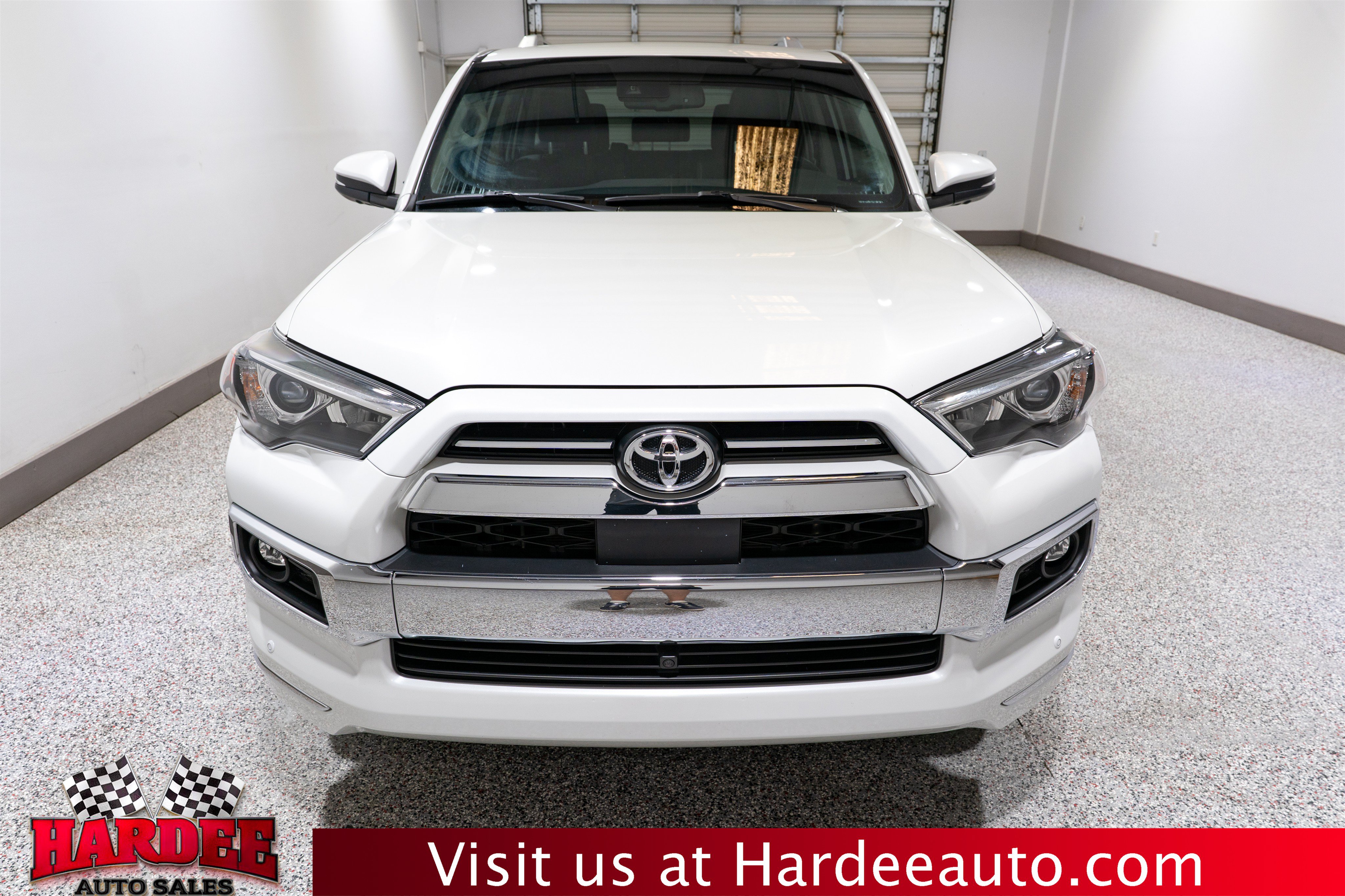 Used 2024 Toyota 4Runner Limited AWD/4WD image 7