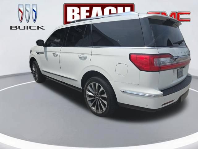 Used 2021 Lincoln Navigator Reserve AWD/4WD image 3