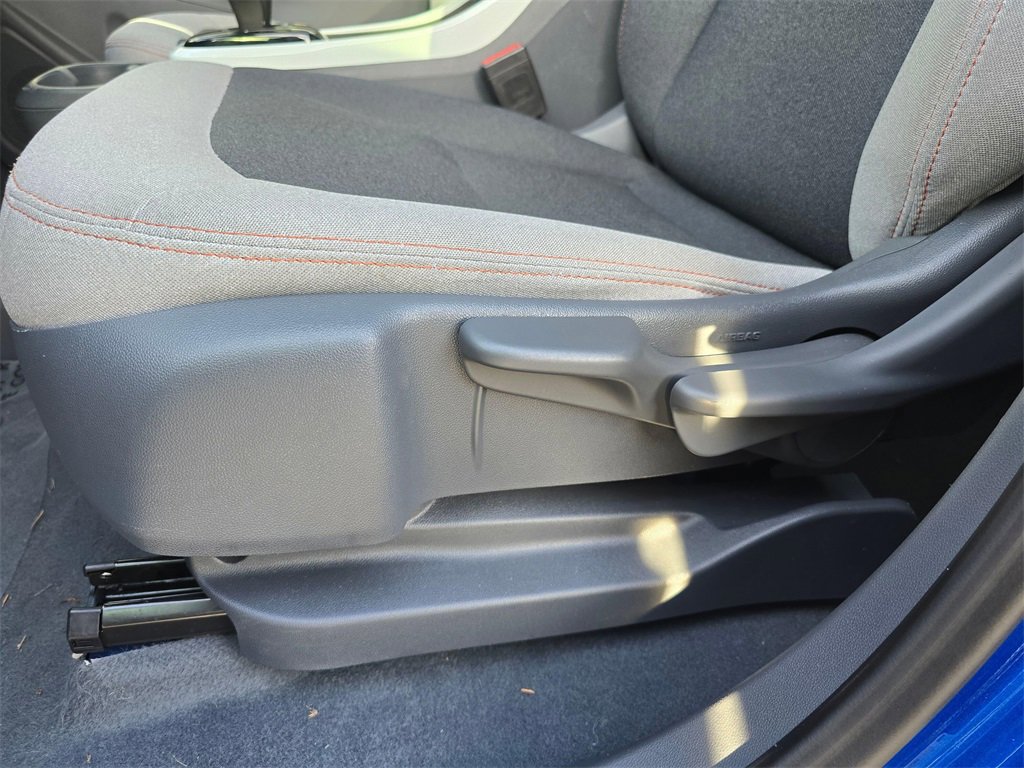 Used 2021 Chevrolet Bolt LT image 20