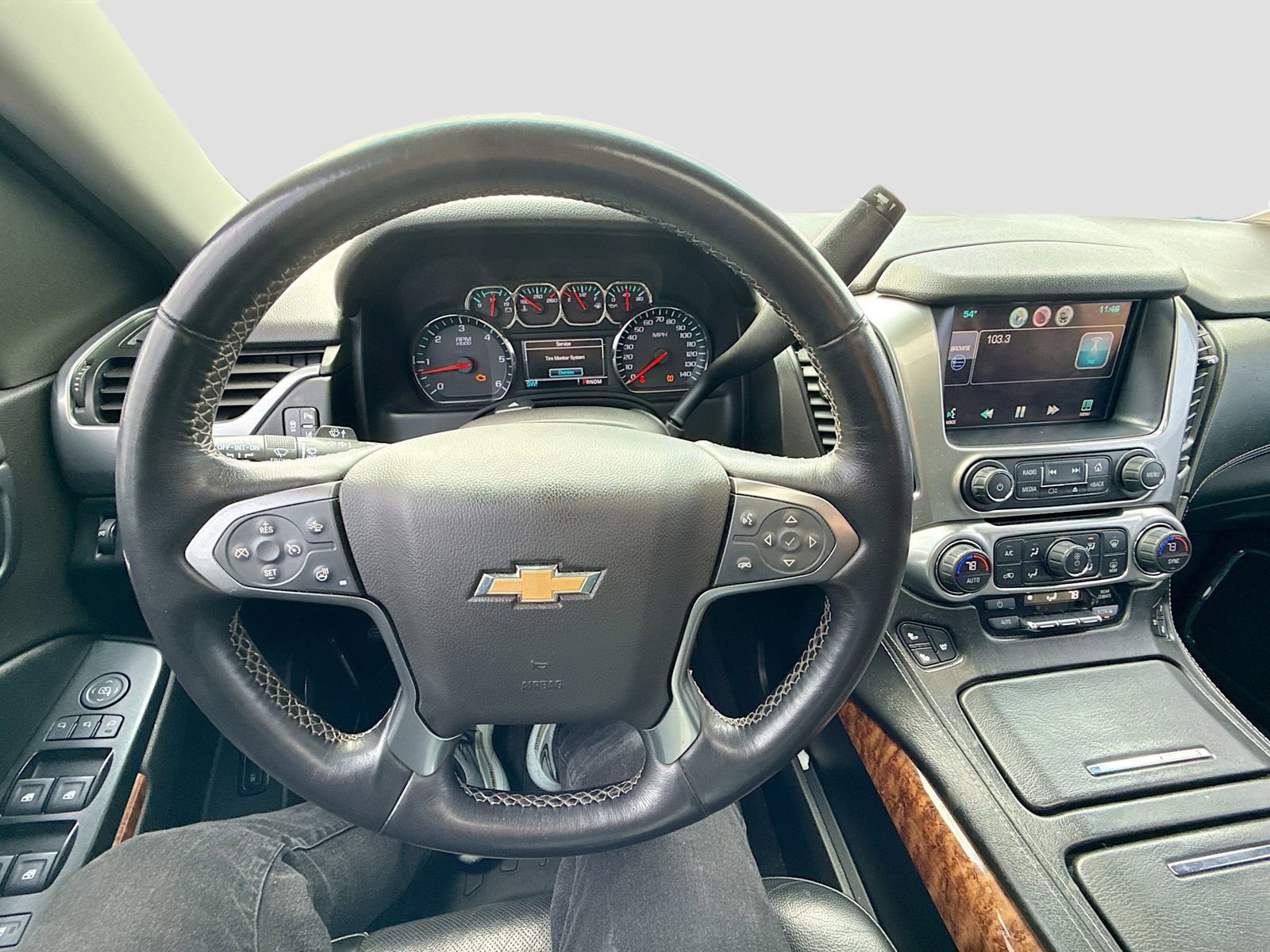 Used 2015 Chevrolet Suburban LTZ image 14