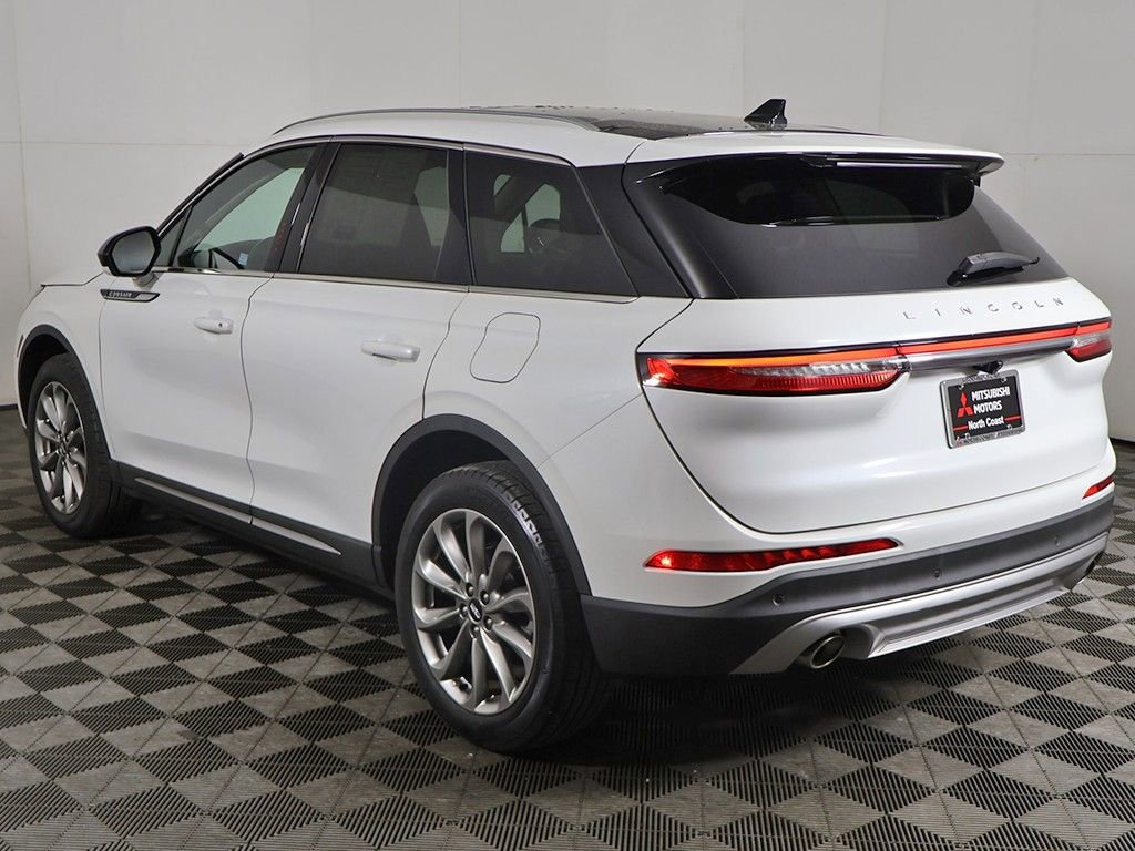 Used 2022 Lincoln Corsair FWD w/ Premium Package image 12