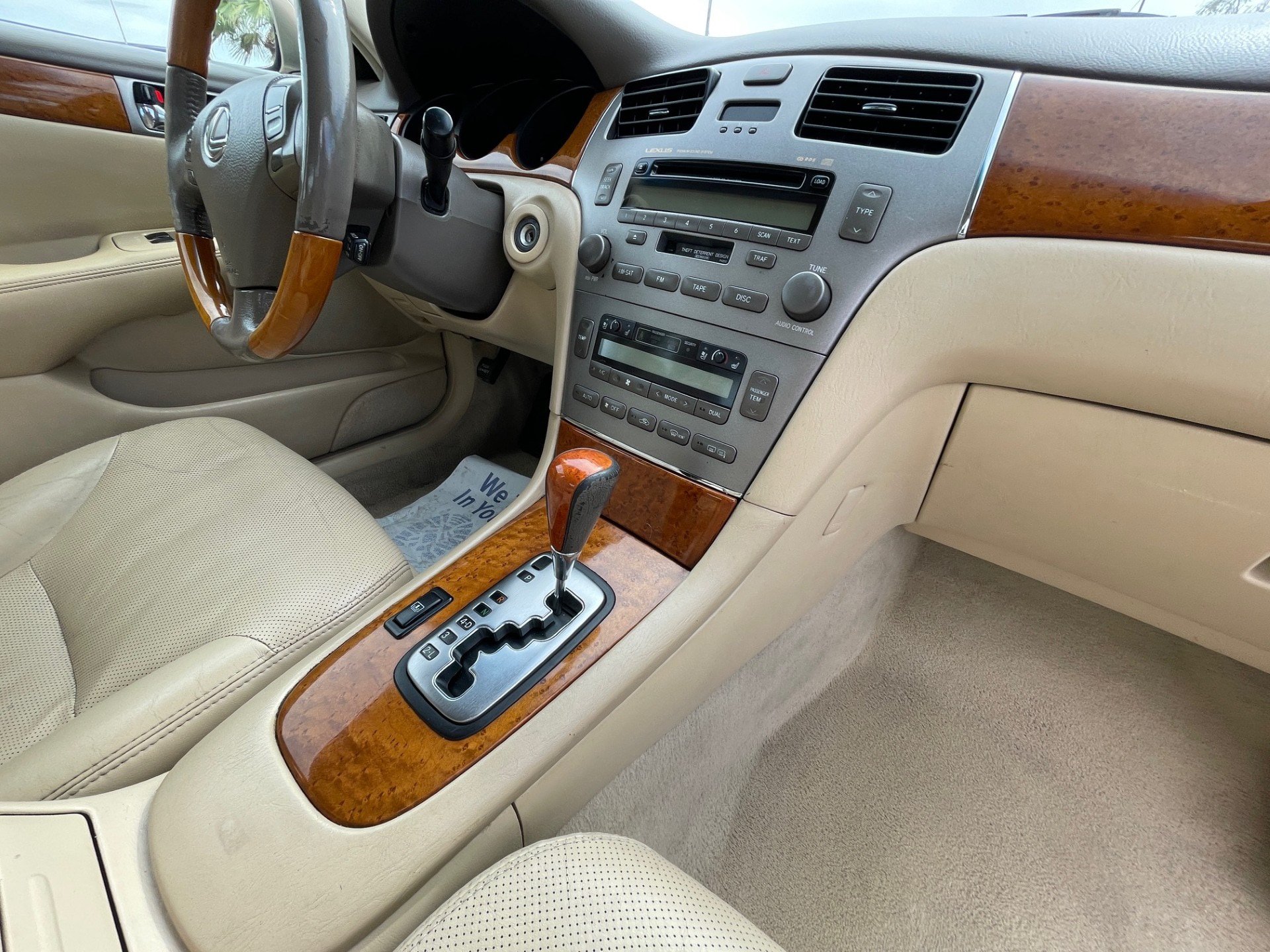 Used 2005 Lexus ES 330 FWD image 27