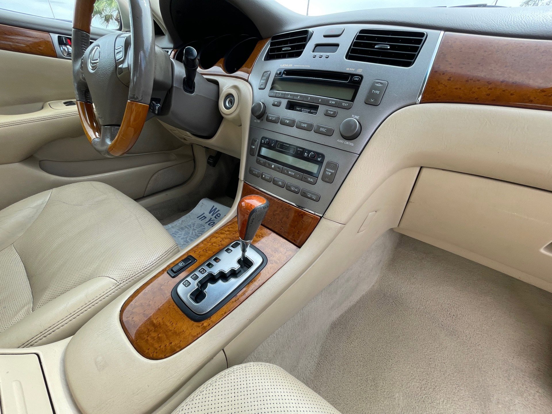 Used 2005 Lexus ES 330 FWD image 27