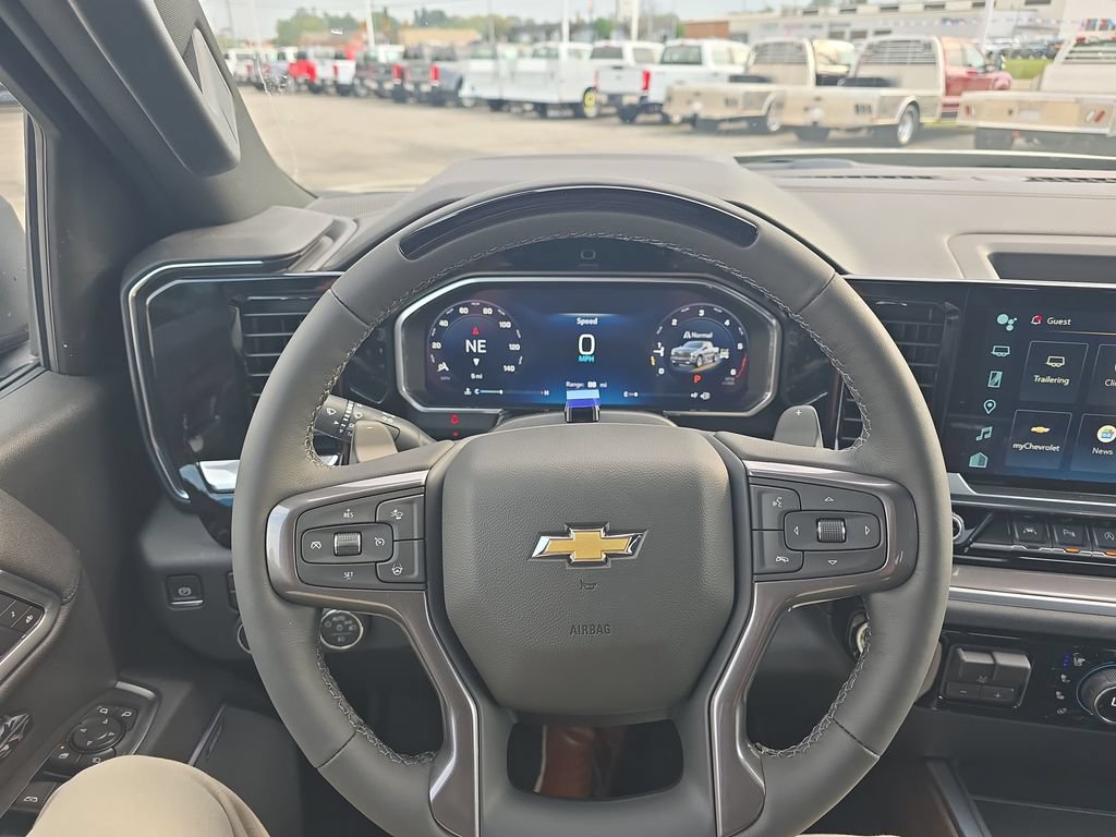 New 2026 Chevrolet Silverado 1500 High Country AWD/4WD image 34