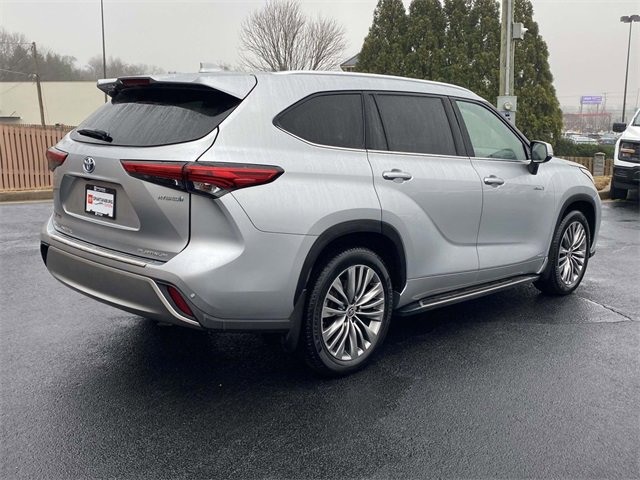 Used 2020 Toyota Highlander Platinum image 6