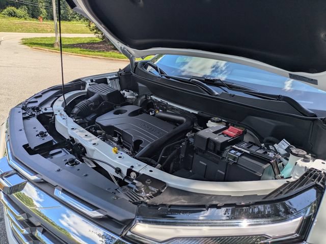 New 2027 Chevrolet Equinox LT FWD image 35