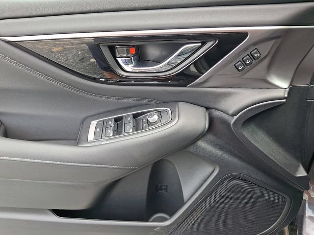 Certified 2025 Subaru Outback Limited AWD/4WD image 22