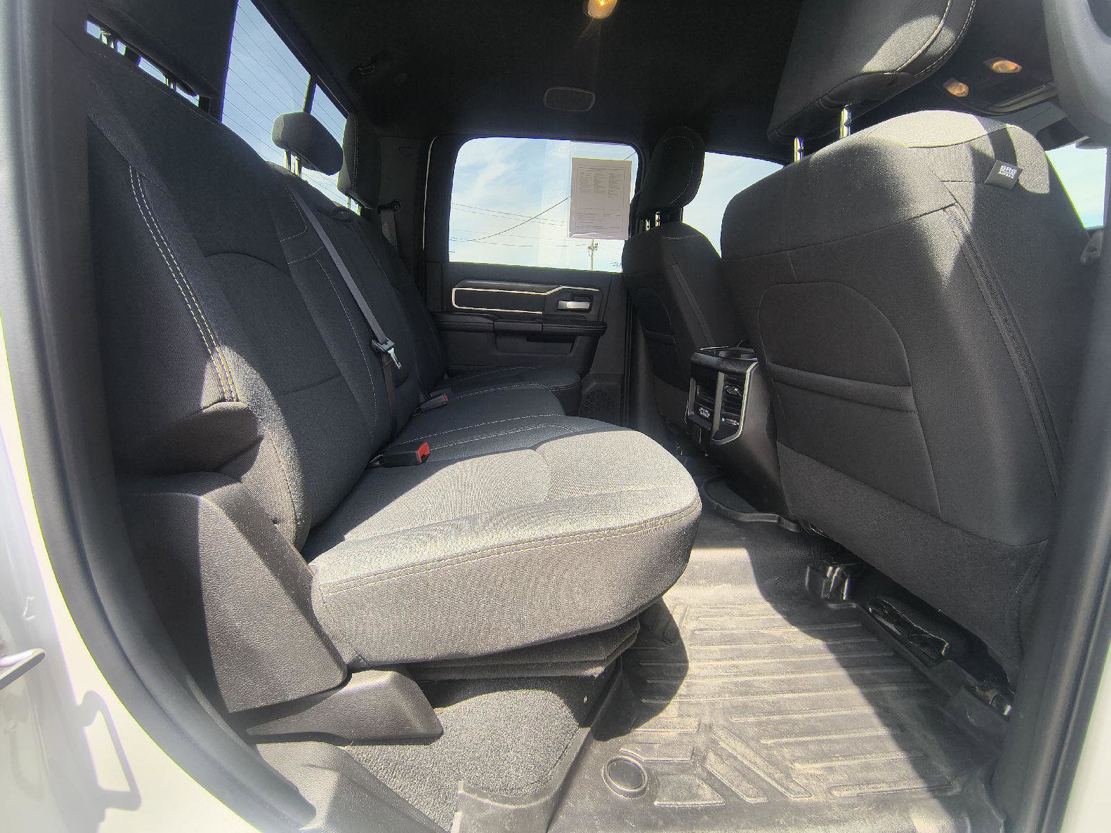 Used 2022 RAM 2500 Big Horn w/ Level C Equiment Group AWD/4WD image 23
