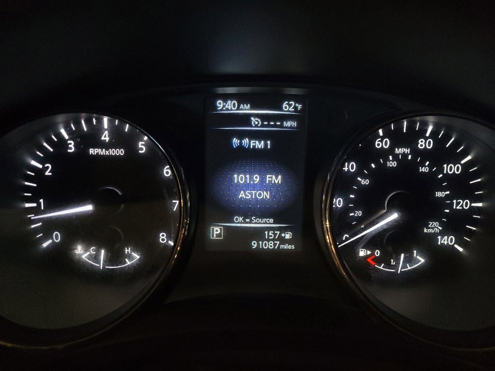 Used 2017 Nissan Rogue SL image 23