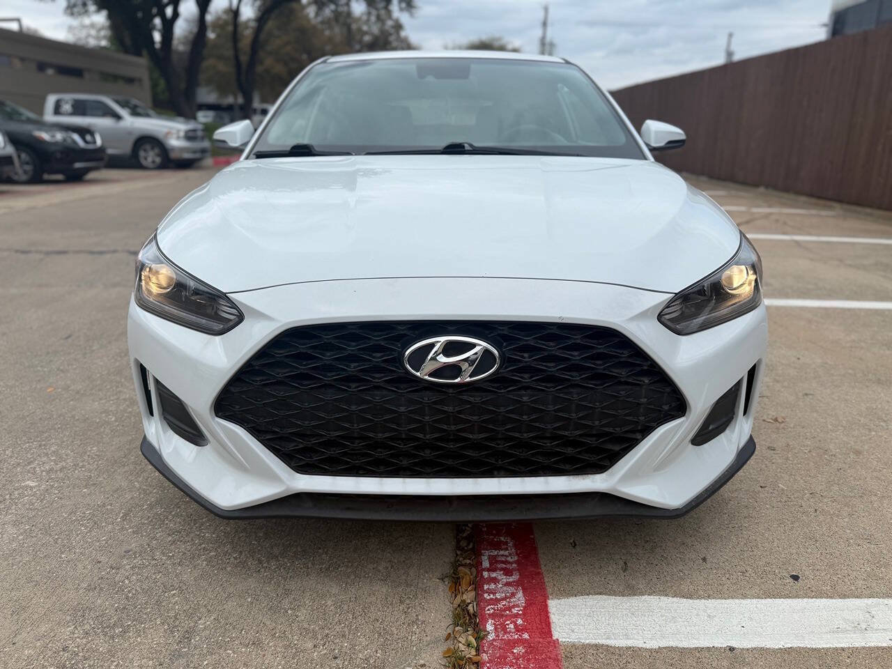 Used 2019 Hyundai Veloster 2.0 FWD image 9