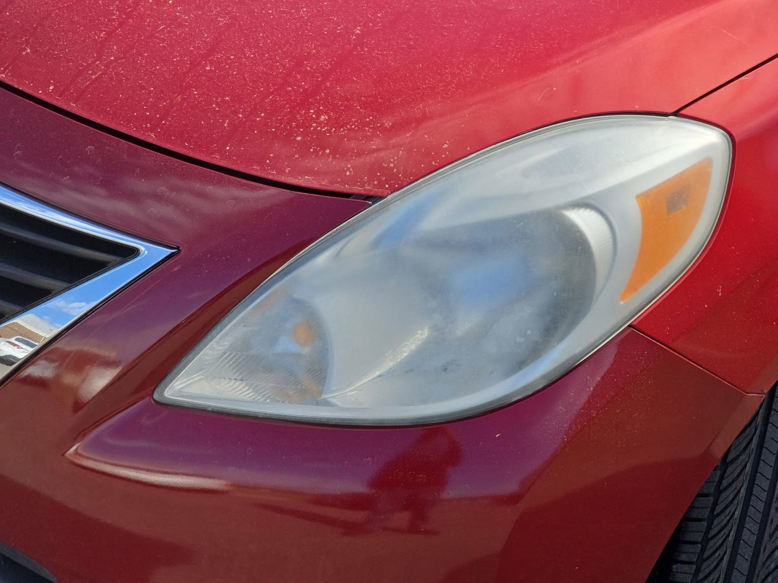 Used 2014 Nissan Versa SV image 31