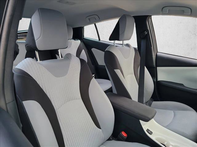 Used 2019 Toyota Prius Prime Plus image 15