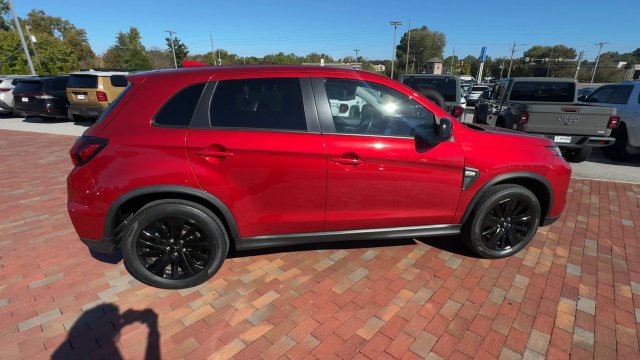 Used 2022 Mitsubishi Outlander Sport LE AWD/4WD image 3