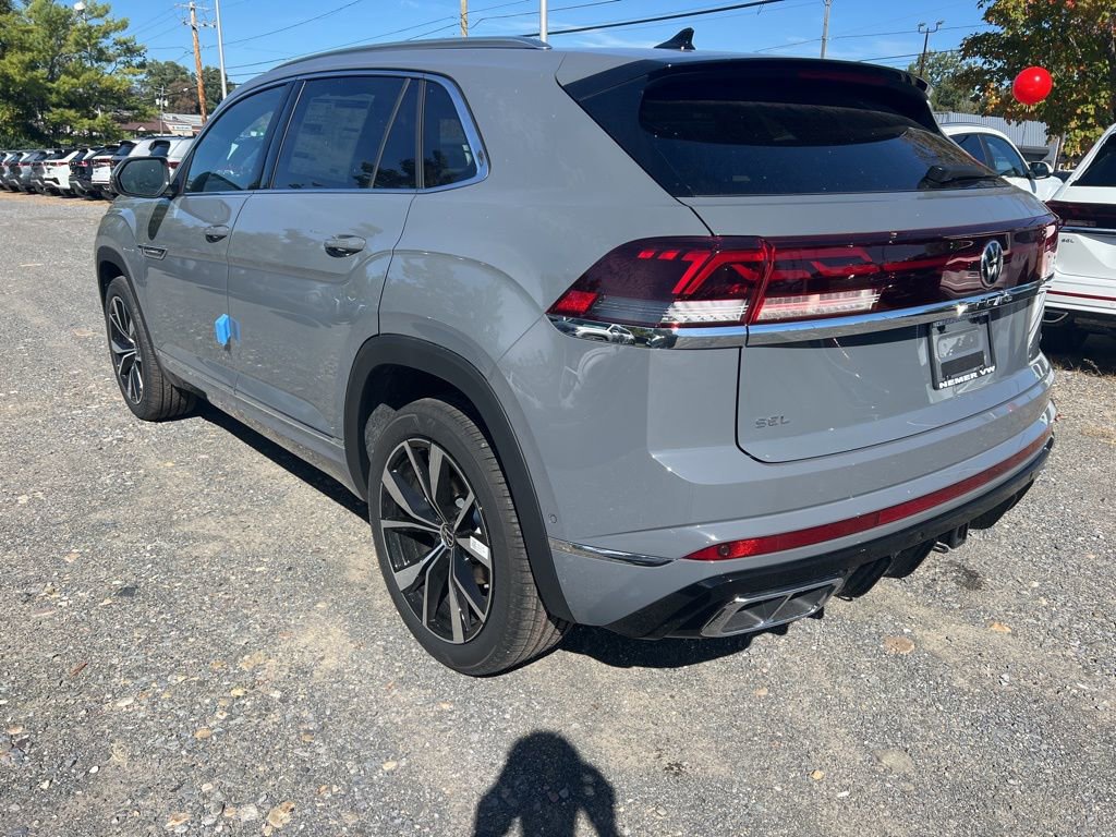 New 2026 Volkswagen Atlas Cross Sport SEL Premium R-Line image 13