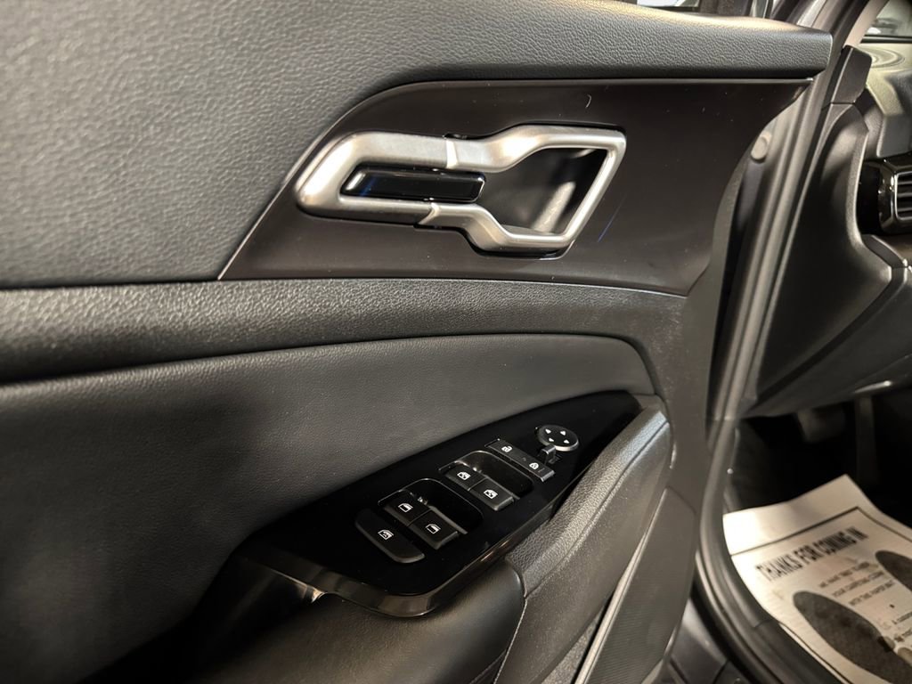 Certified 2023 Kia Sportage EX image 14