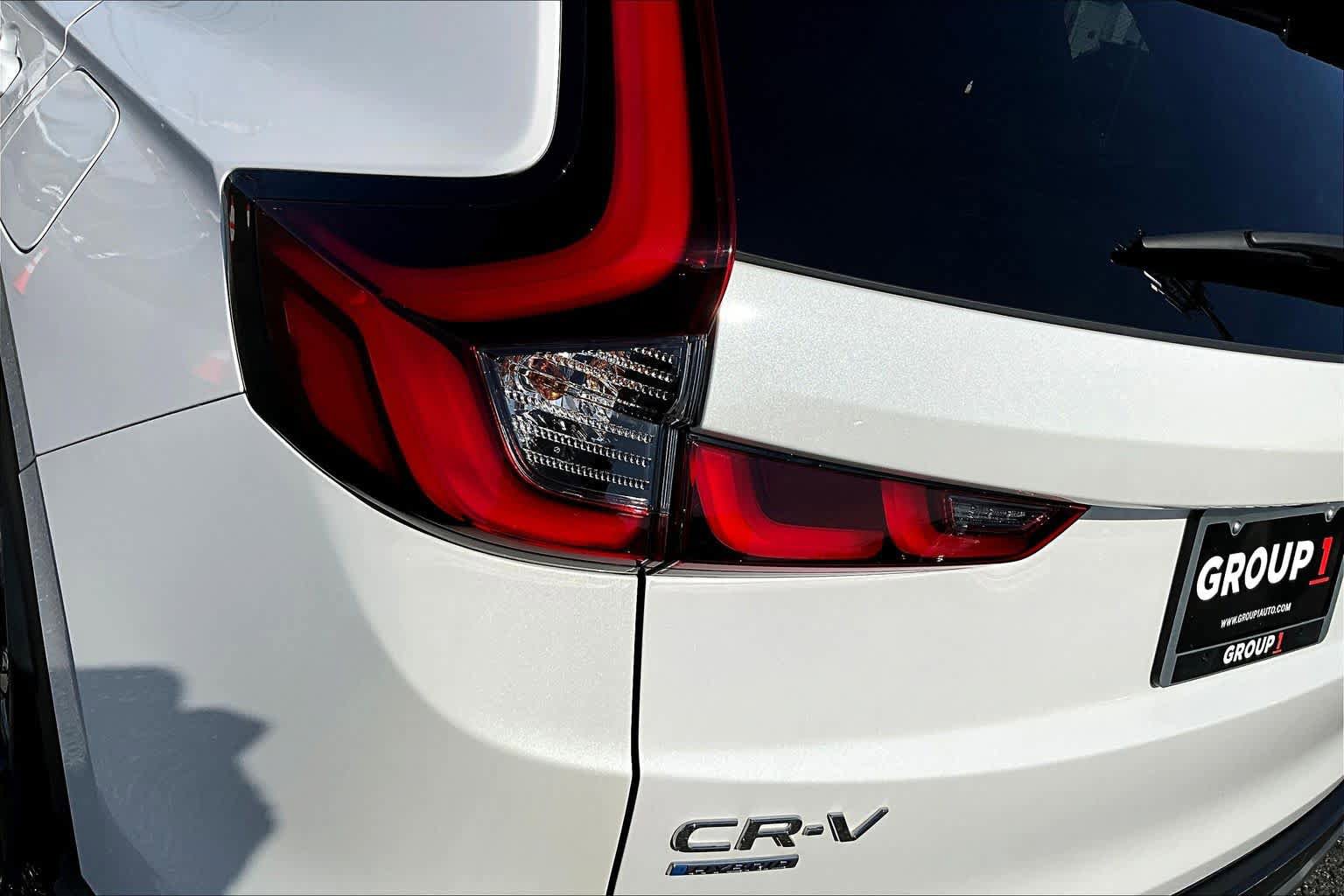 Used 2024 Honda CR-V Sport Touring image 29
