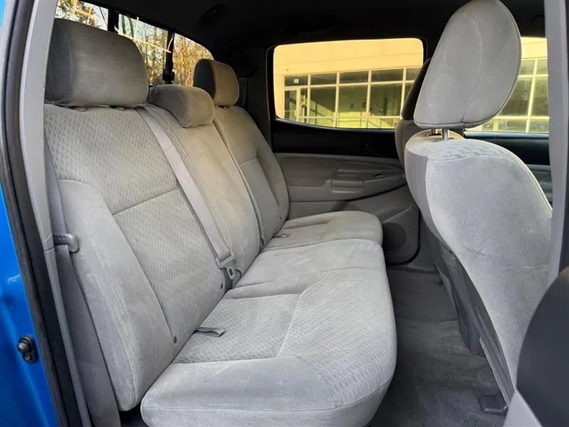 Used 2009 Toyota Tacoma 4x4 Double Cab w/ SR5 Pkg #2 image 37