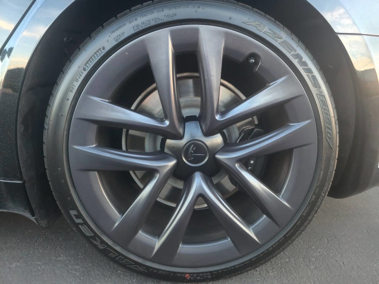 Used 2022 Tesla Model S AWD/4WD image 19