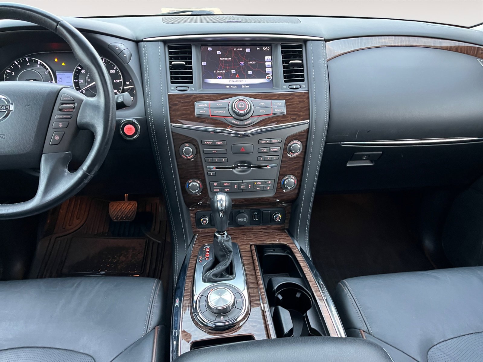 Used 2020 Nissan Armada Platinum w/ Captain's Chairs Package AWD/4WD image 13