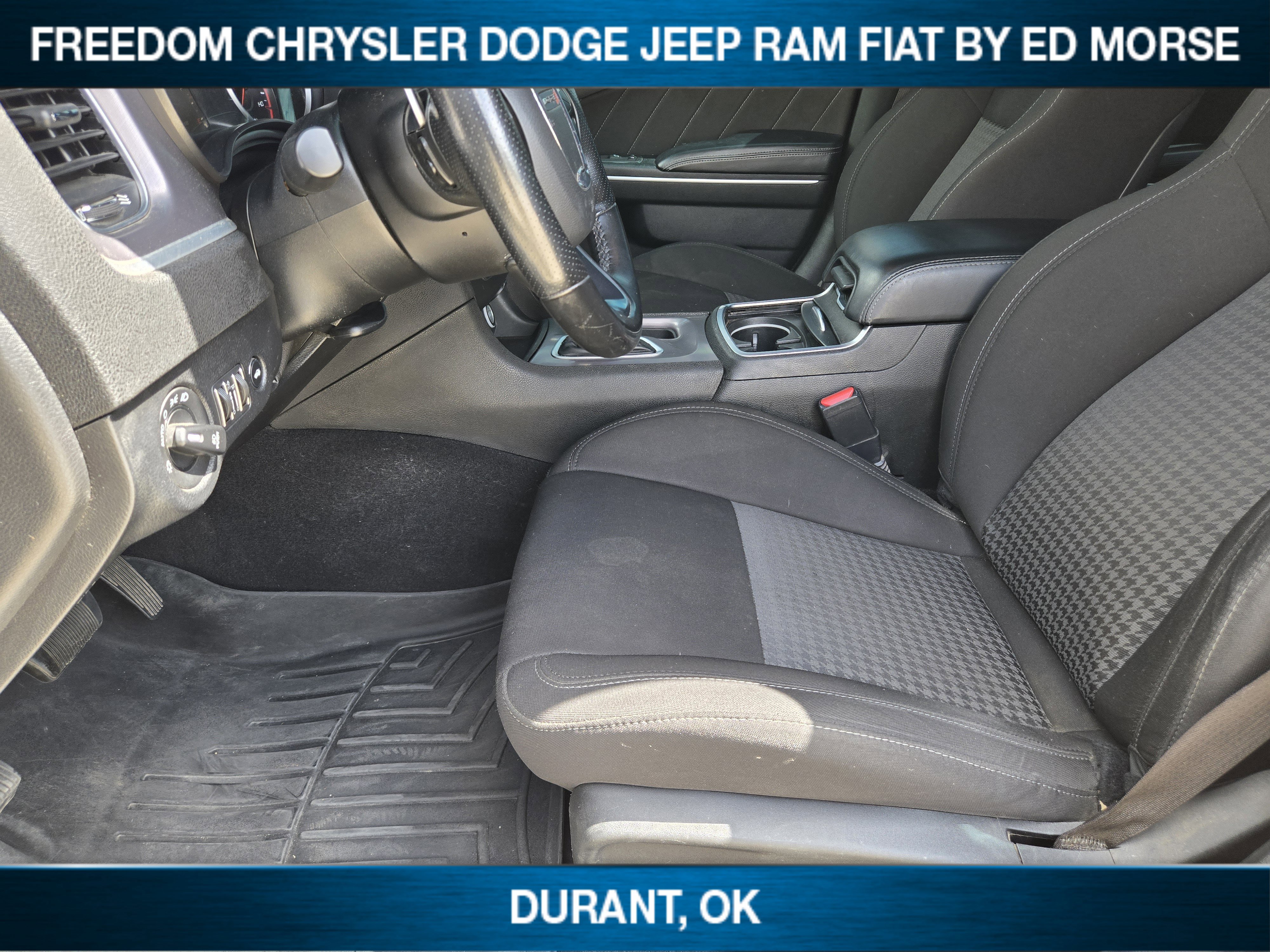 Used 2022 Dodge Charger GT image 8