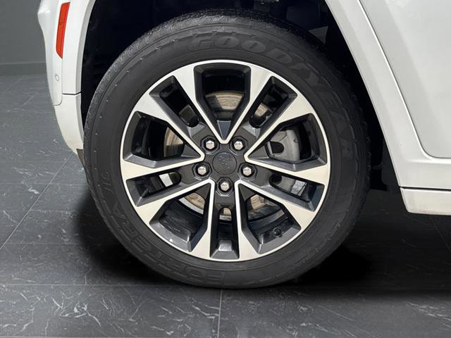 Used 2021 Jeep Grand Cherokee L Overland w/ Advanced Protech Group III image 42