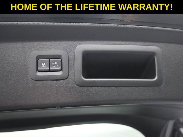 Used 2024 MAZDA CX-50 AWD 2.5 S w/ Cargo Package image 39