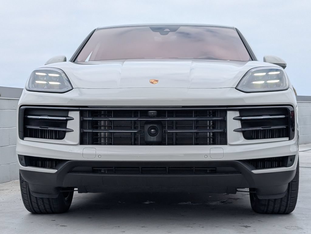 Certified 2026 Porsche Cayenne S AWD/4WD image 8