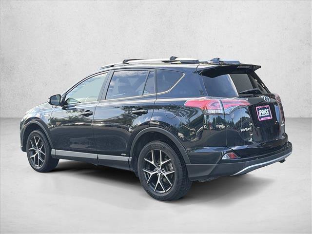 Used 2018 Toyota RAV4 SE AWD/4WD image 7
