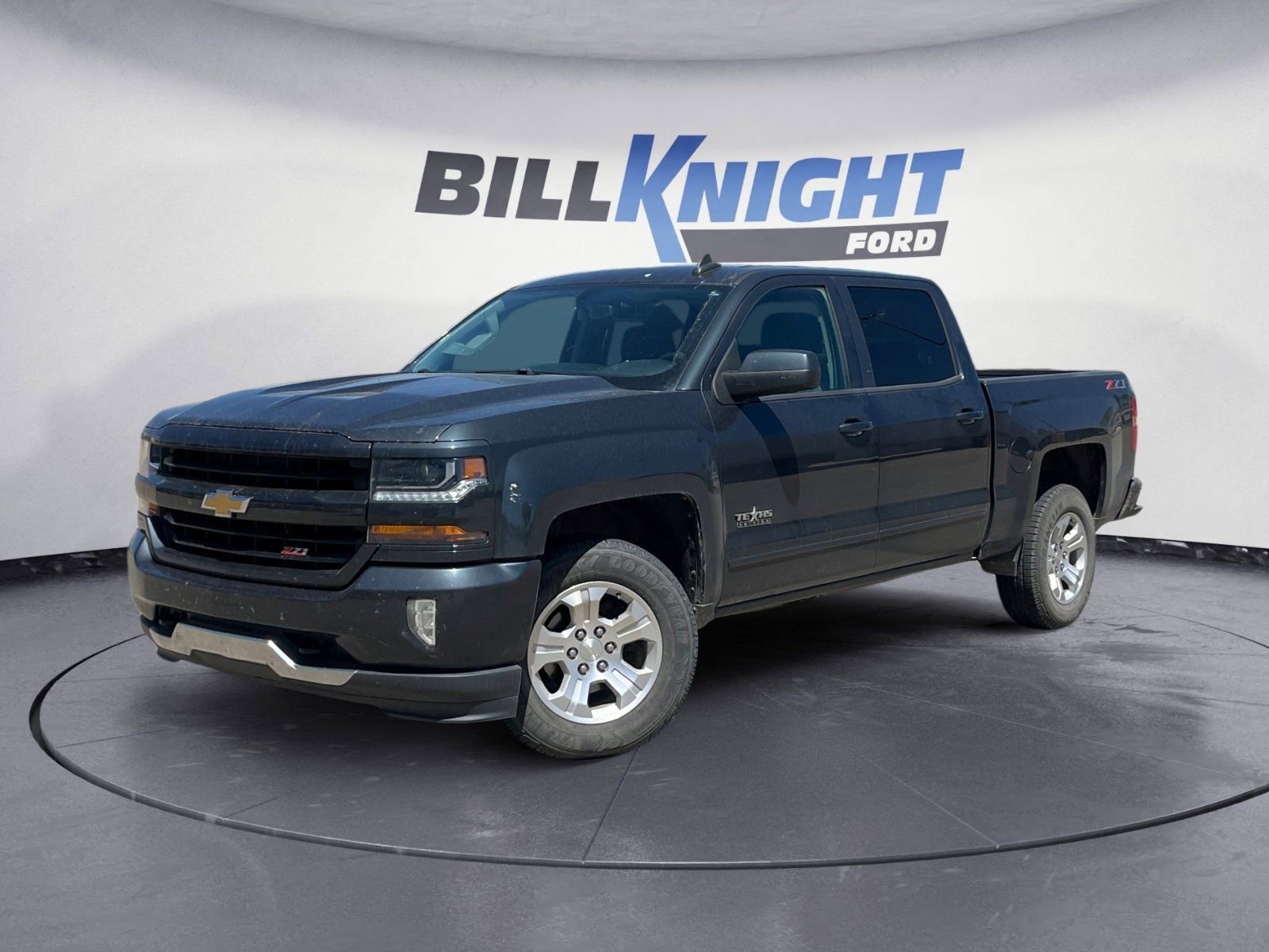 Used 2018 Chevrolet Silverado 1500 LT w/ Texas Edition AWD/4WD image 1