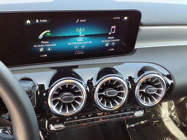 Certified 2022 Mercedes-Benz A 220 image 5