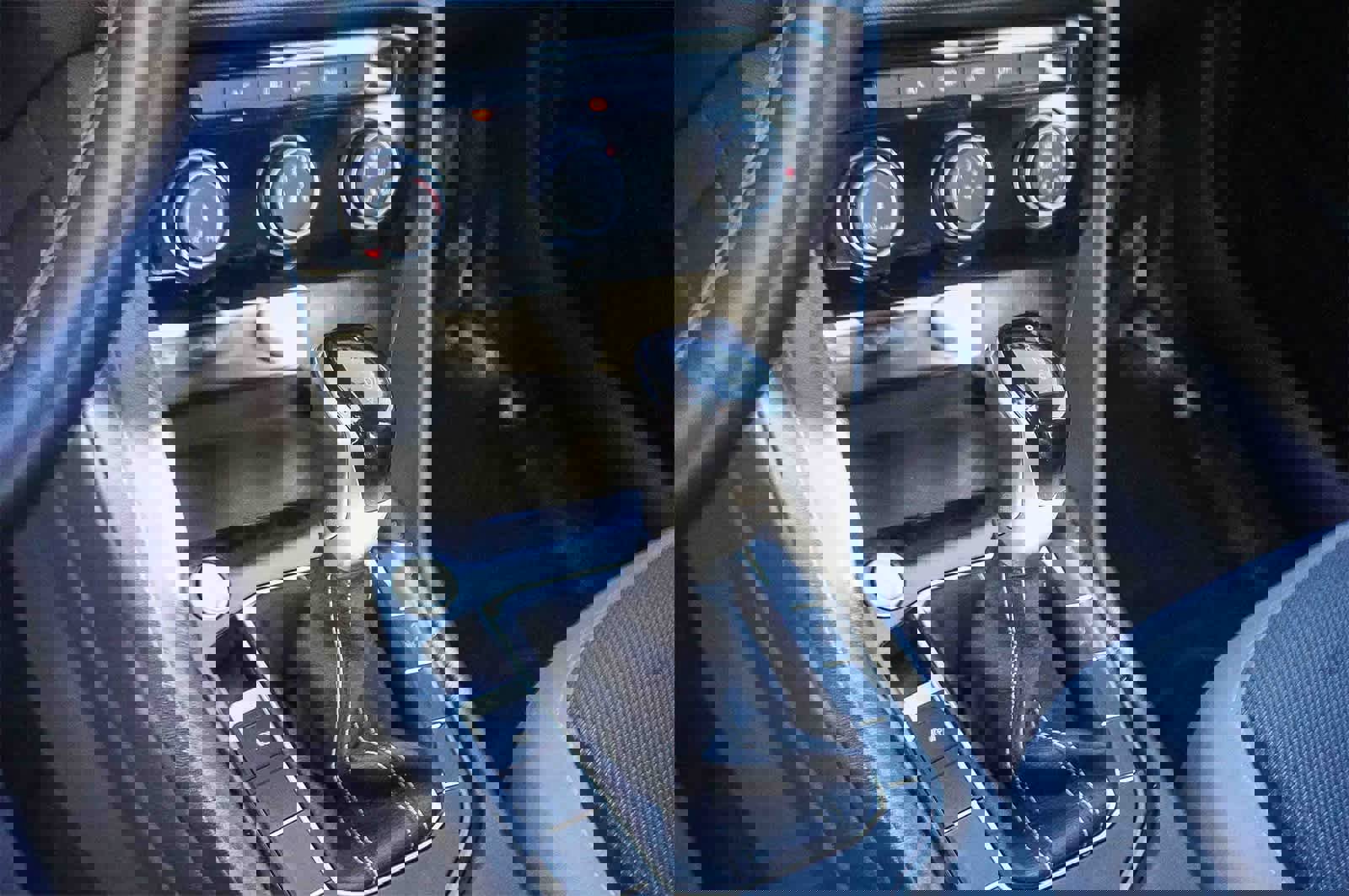 Used 2024 Volkswagen Taos S image 22