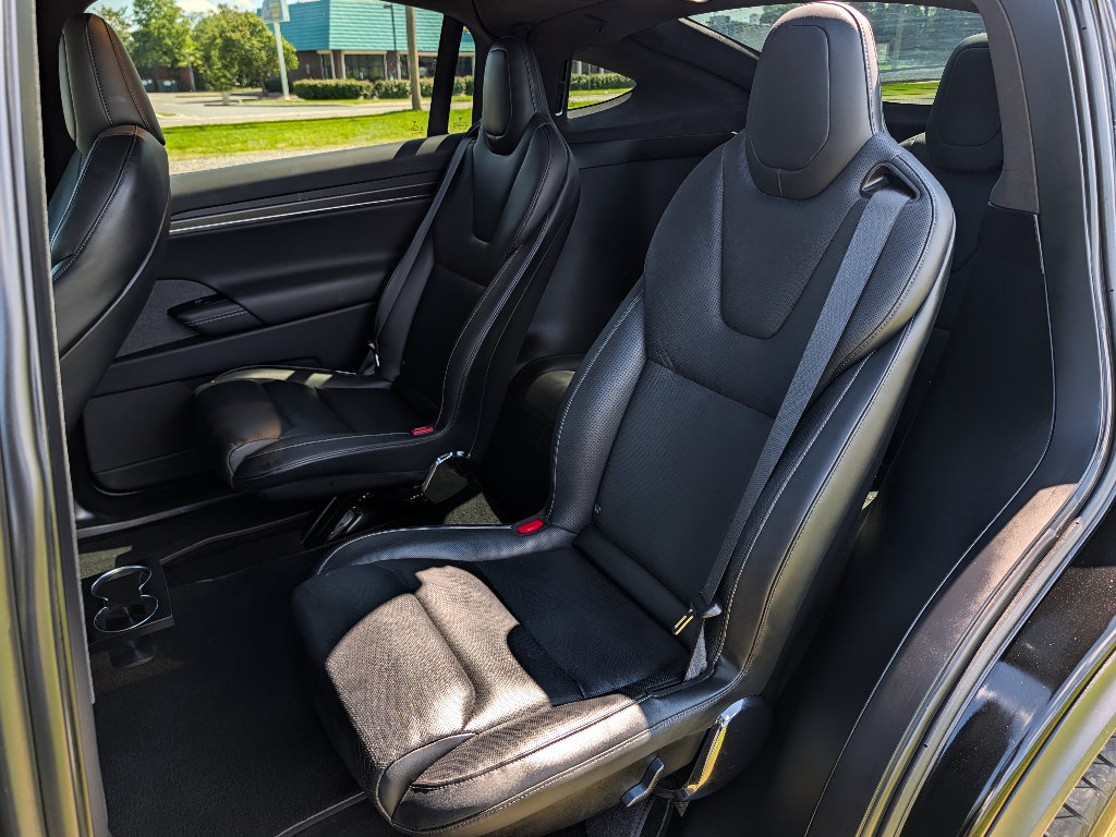 Used 2022 Tesla Model X Plaid AWD/4WD image 19
