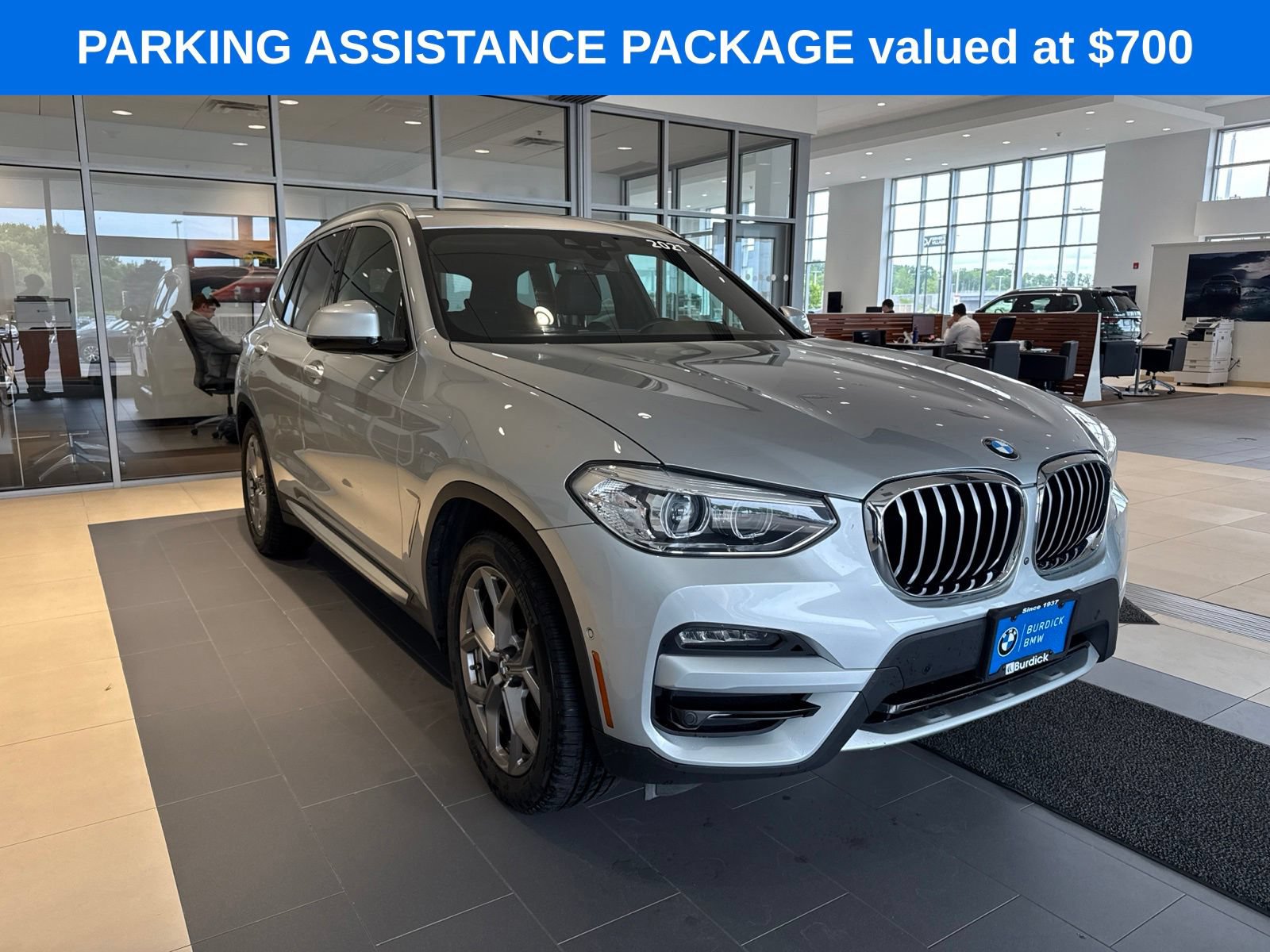 Used 2021 BMW X3 xDrive30i w/ Convenience Package AWD/4WD image 3