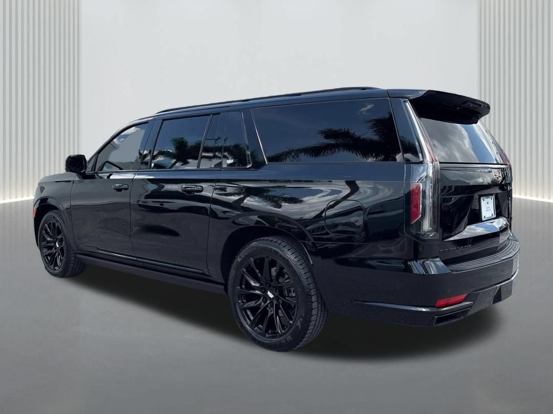 Certified 2023 Cadillac Escalade ESV Sport Platinum w/ LPO, ONYX Package RWD image 9