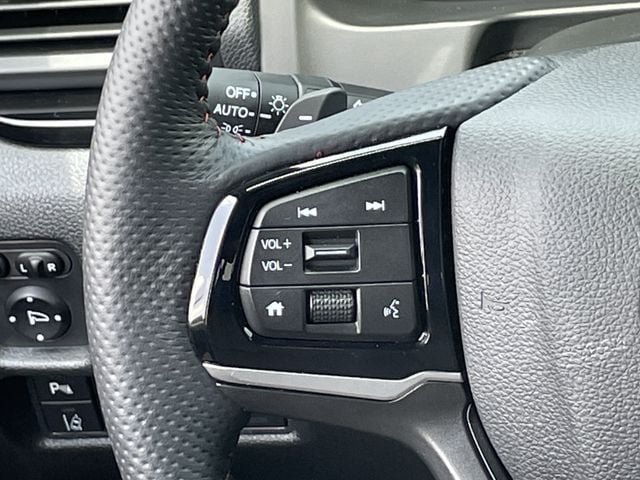 Certified 2025 Honda Ridgeline Black Edition image 12