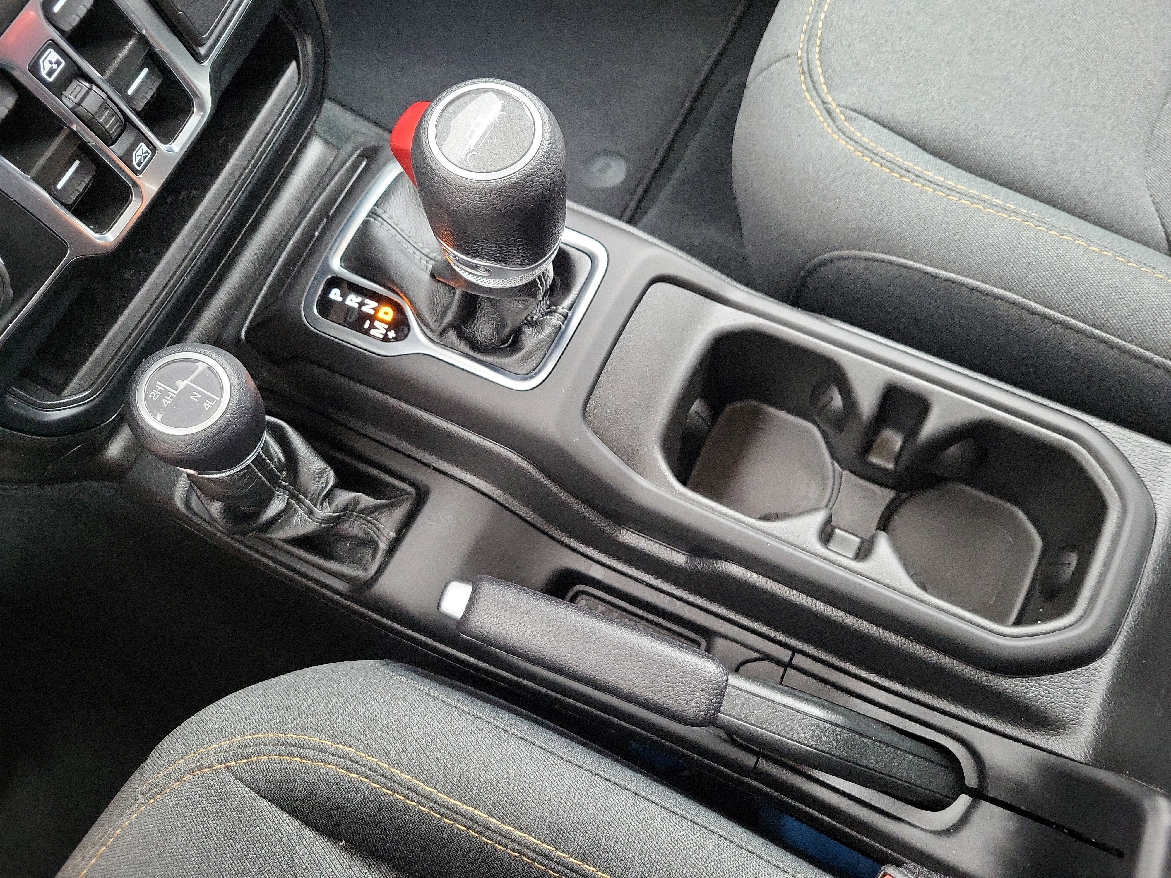 Used 2024 Jeep Gladiator Sport image 24