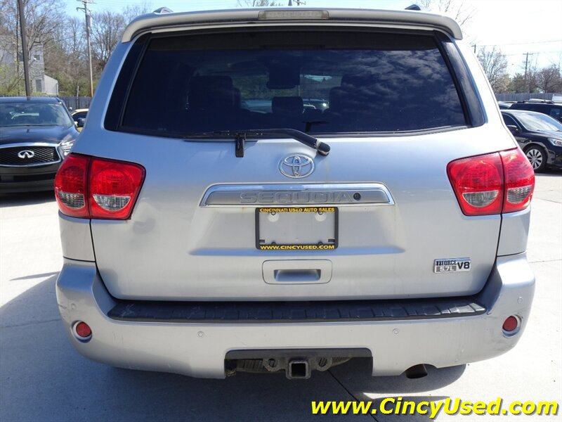 Used 2015 Toyota Sequoia Limited AWD/4WD image 8