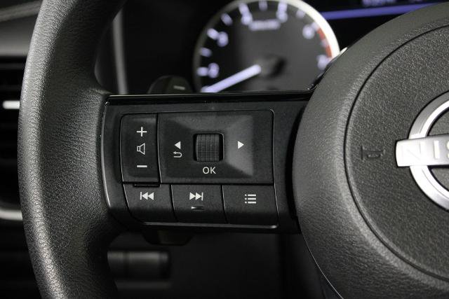 Certified 2023 Nissan Rogue SV FWD image 26
