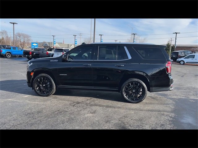 Used 2023 Chevrolet Tahoe High Country image 5