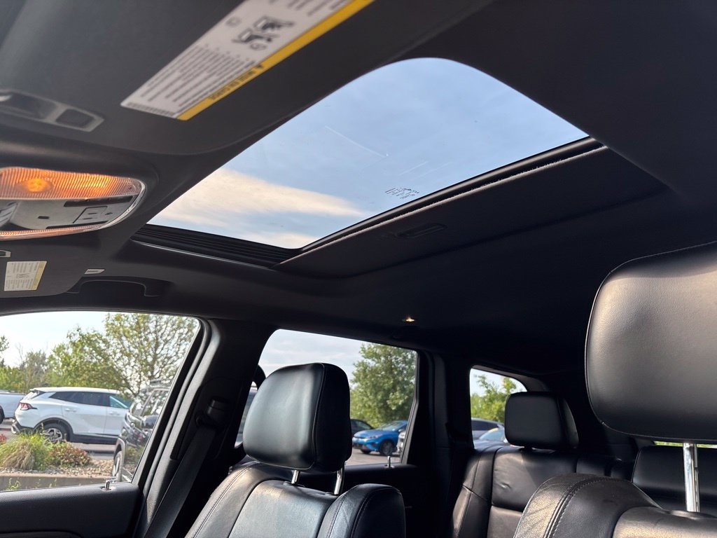 Used 2021 Jeep Grand Cherokee Limited w/ Premium Lighting Group AWD/4WD image 19