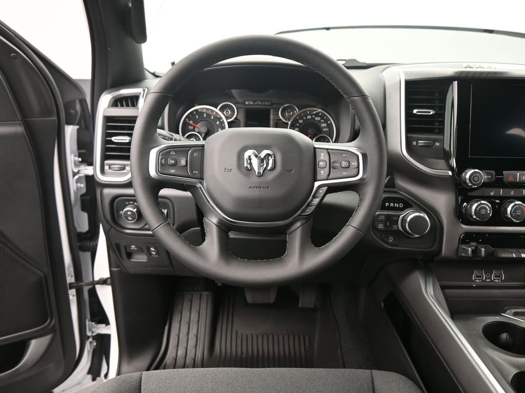 New 2025 RAM 1500 Big Horn image 27