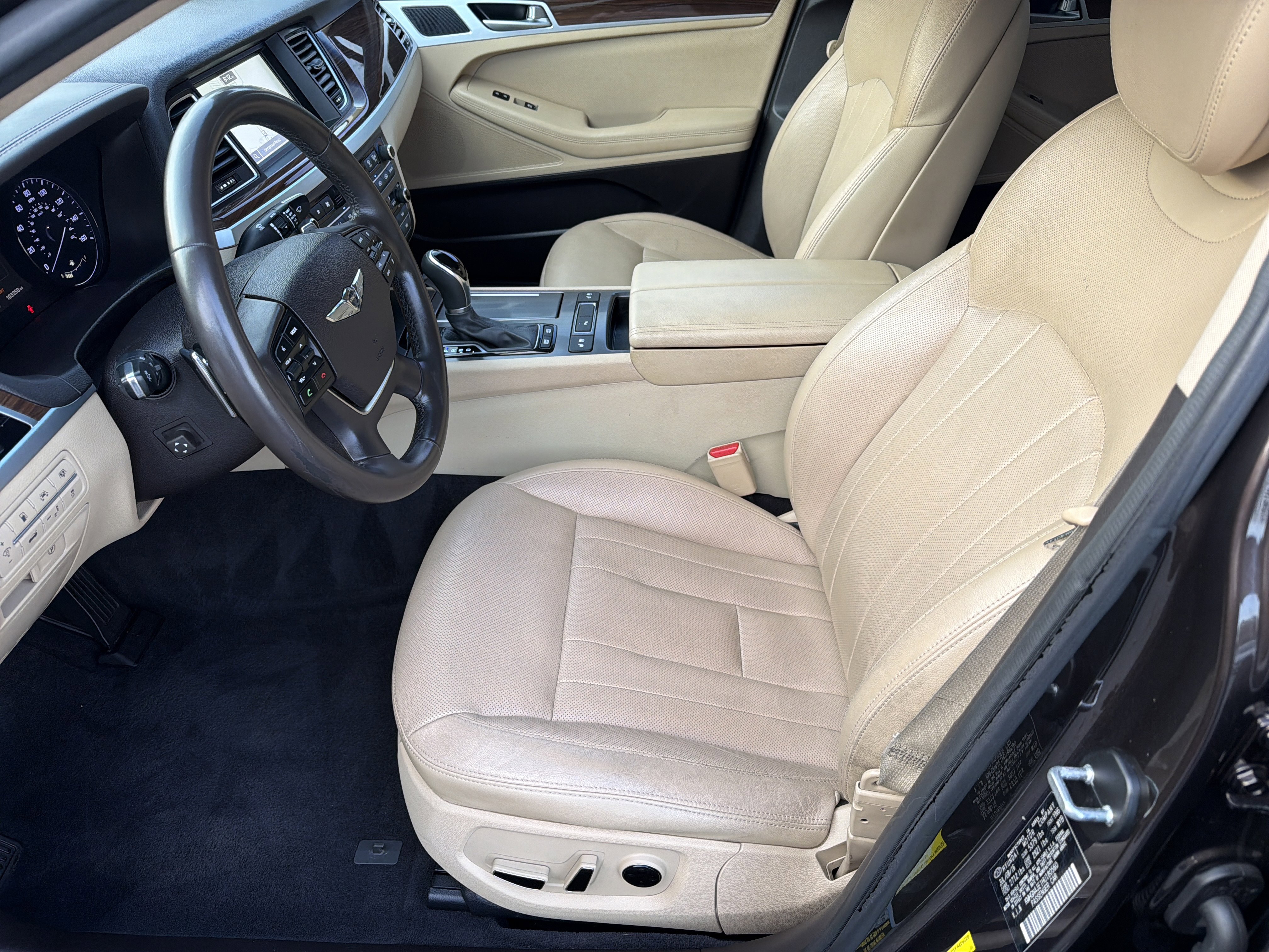 Used 2017 Genesis G80 3.8 w/ Option Group 02 image 7