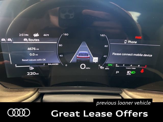 Used 2025 Audi Q5 Premium w/ Convenience Package AWD/4WD image 28