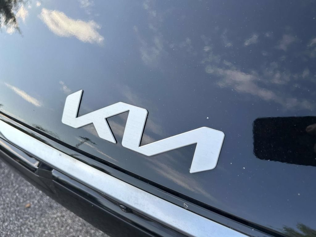 Used 2025 Kia K4 GT-Line Turbo FWD image 9